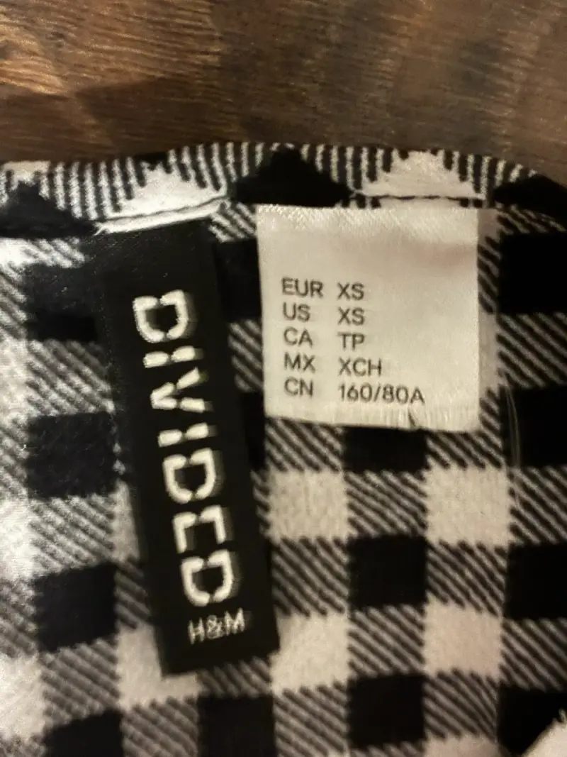 2 Vestidos de cuadros blanco y negro 1 calza - 5