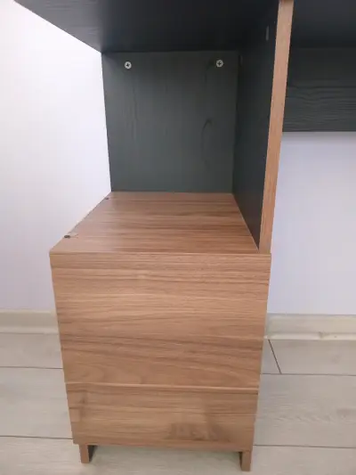 Escritorio moderno con estantes - miniatura 5