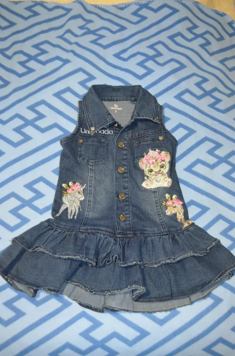Vestido de mezclilla bordado infantil - 1