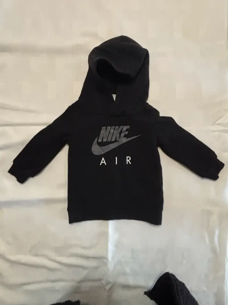 Conjunto Nike Air niño negro y gris - 3