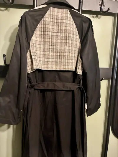 Trench negro elegante - miniatura 4