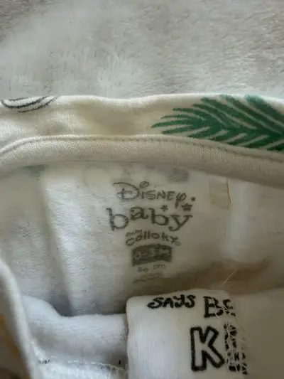 Pijama bebé con diseño Disney - miniatura 4