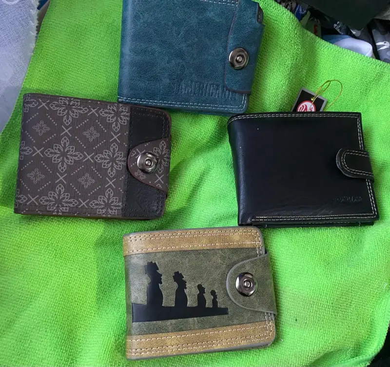 Billetera de cuero para hombre - 2
