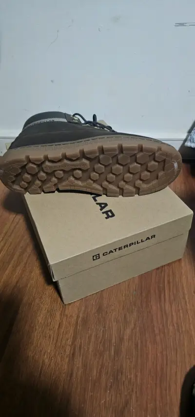 Botin cafe Caterpillar - miniatura 2