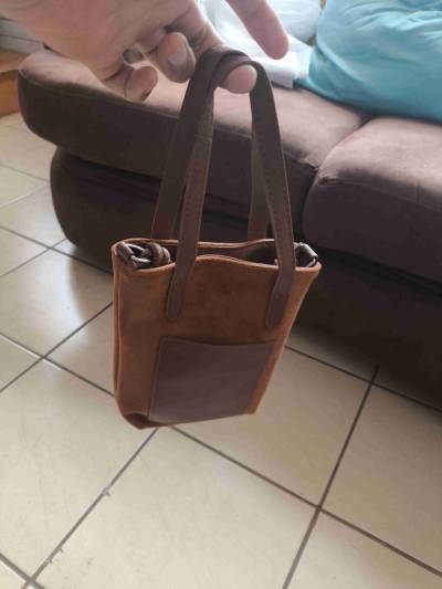 Cartera de mano marrón - miniatura 1