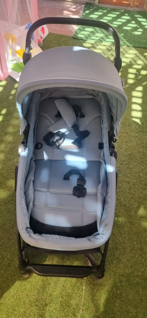 Coche de bebé con silla azul - 4