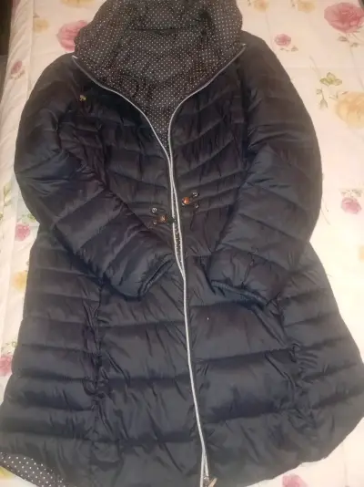 Chaqueta beige con cuello de borrego - miniatura 4