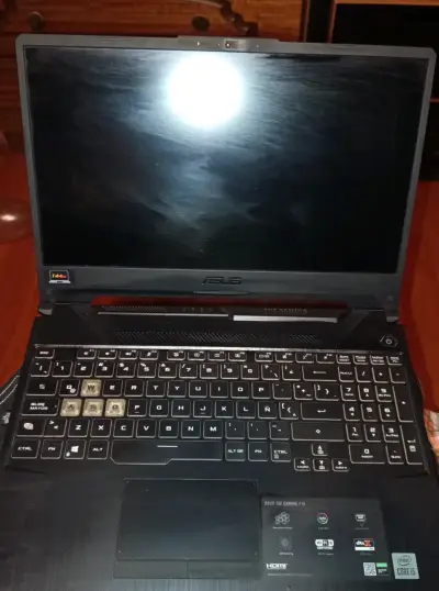 Notebook ASUS TUF Gaming - miniatura 1