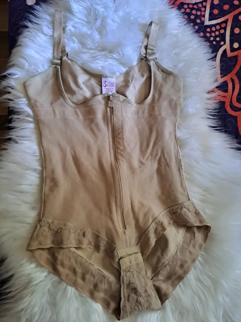 Faja beige alta compresión  XL y xxl - 2