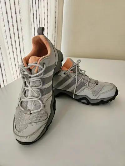 Zapatillas deportivas grises - miniatura 2