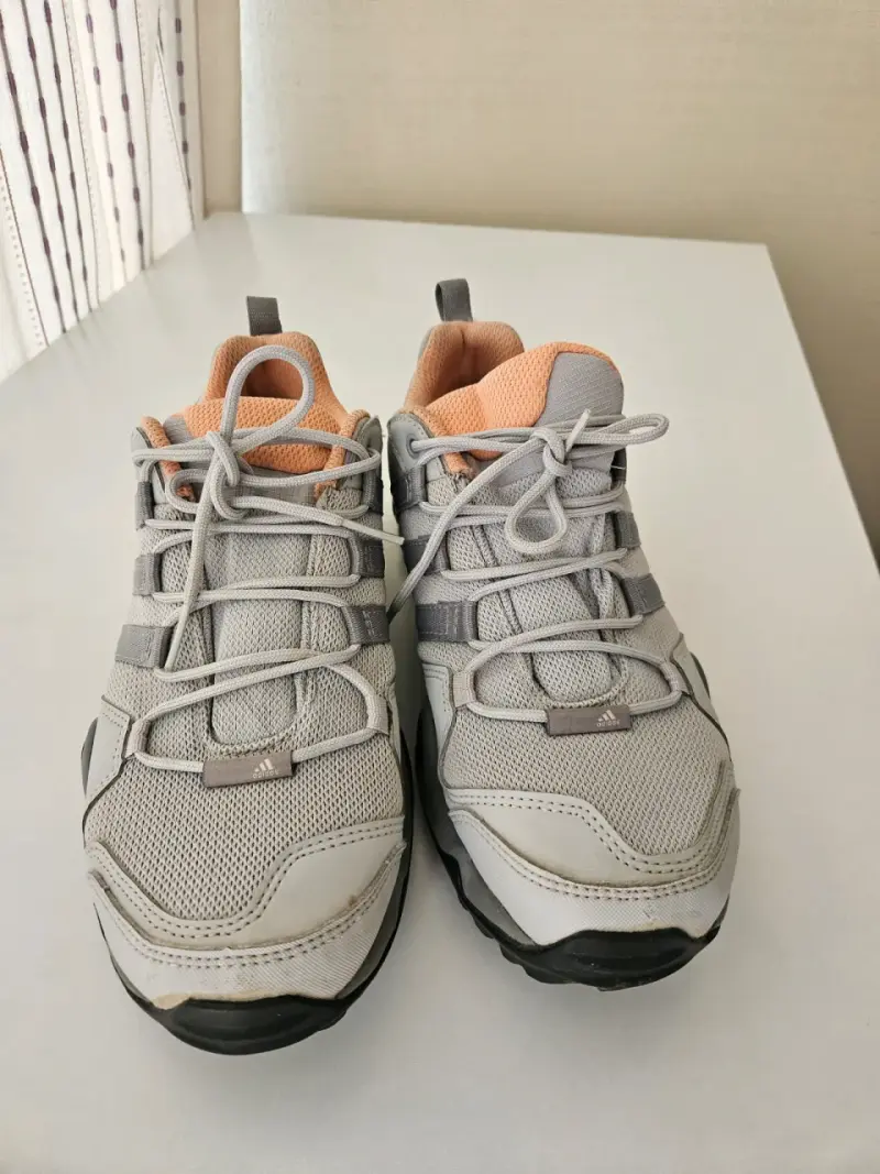 Zapatillas deportivas grises - 4