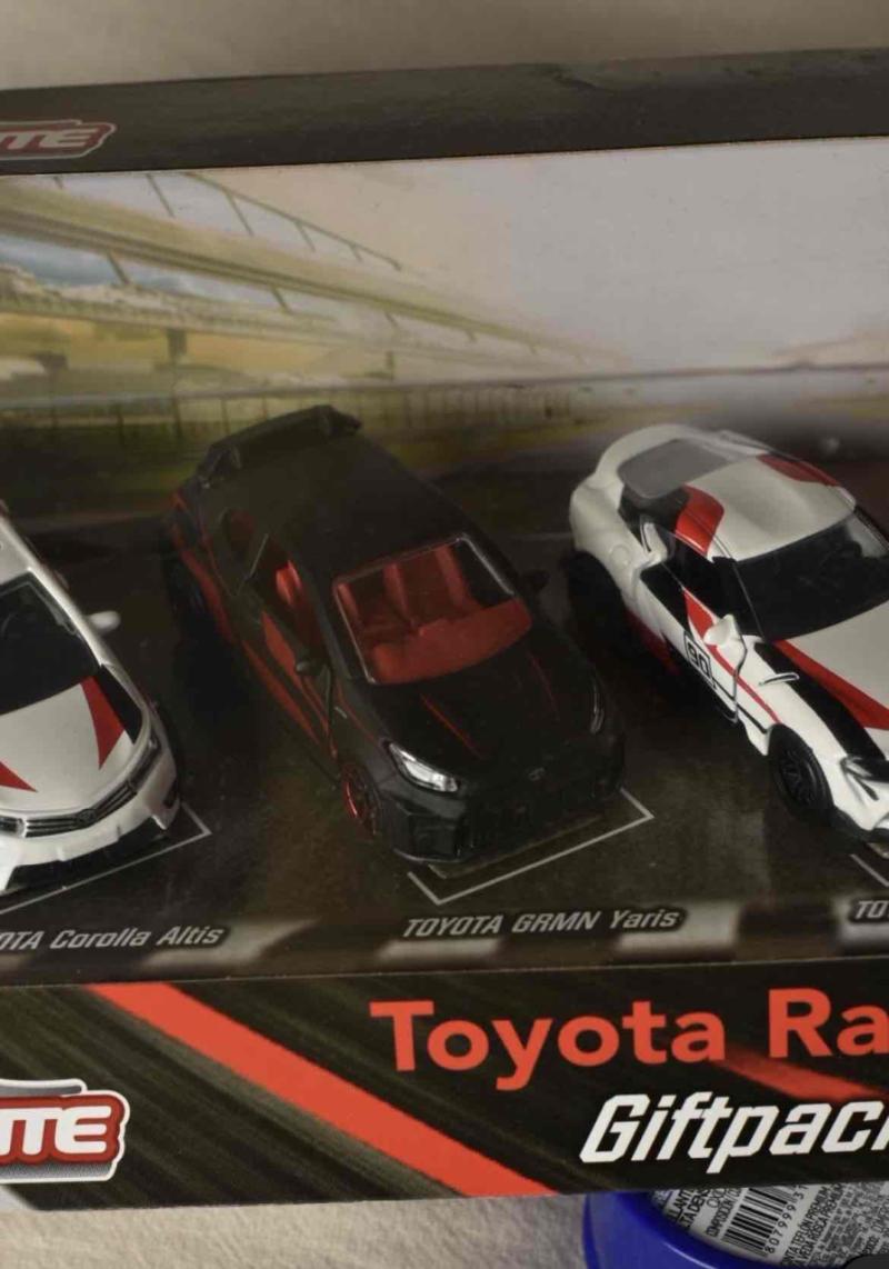 Set de autos Toyota Racing - 5