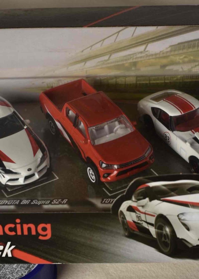 Set de autos Toyota Racing - 6