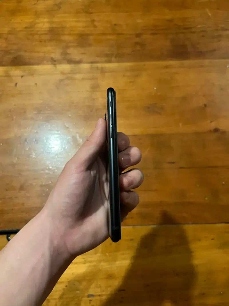 iPhone SE3 2022 - 6