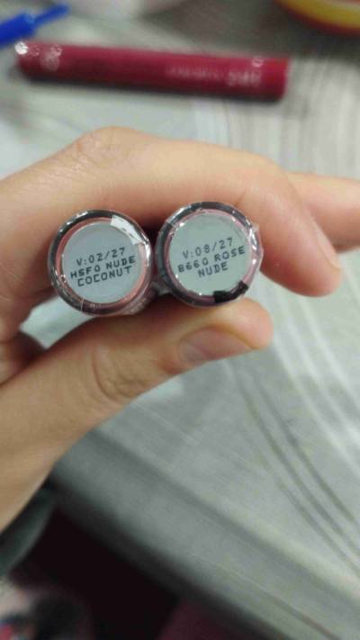 Labiales líquidos color intenso - miniatura 2