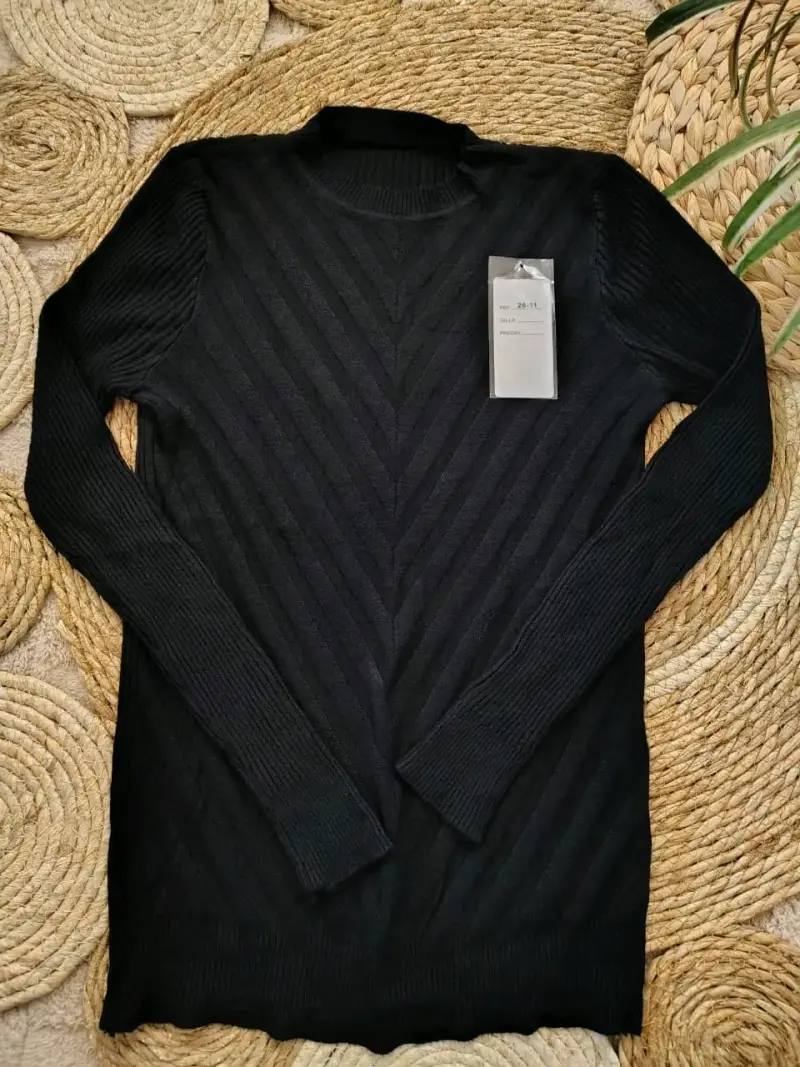 Polera de manga larga con botones - 2