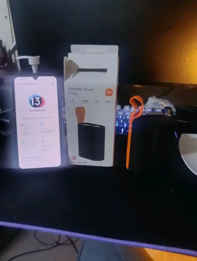 Teléfono Vivo V21 5g + Parlante Xiaomi Sound pocke - miniatura 1