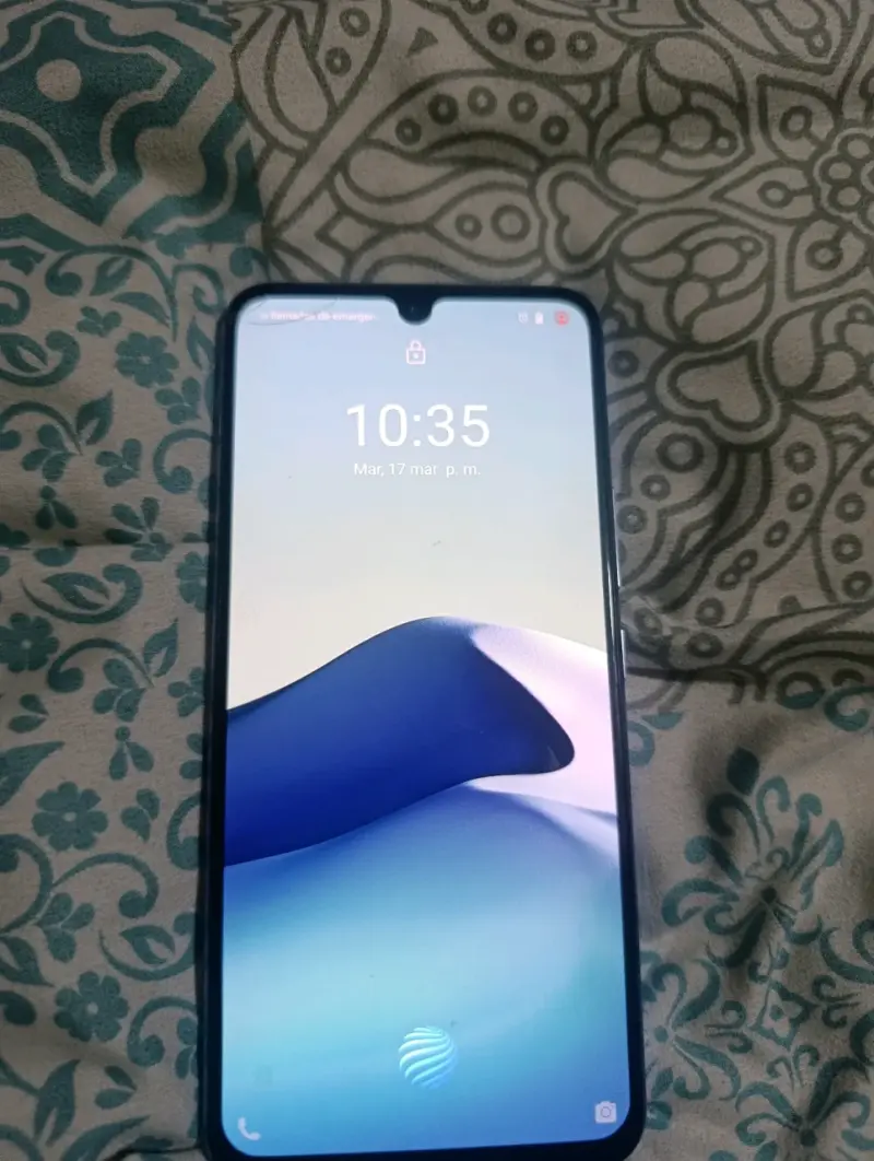 Teléfono Vivo V21 5g + Parlante Xiaomi Sound pocke - 3