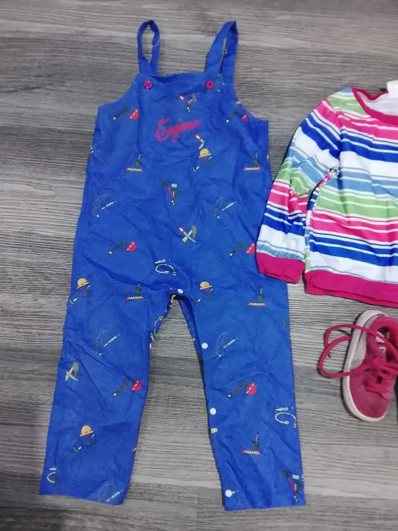 Conjunto infantil con jardineras traje de chuky - 2