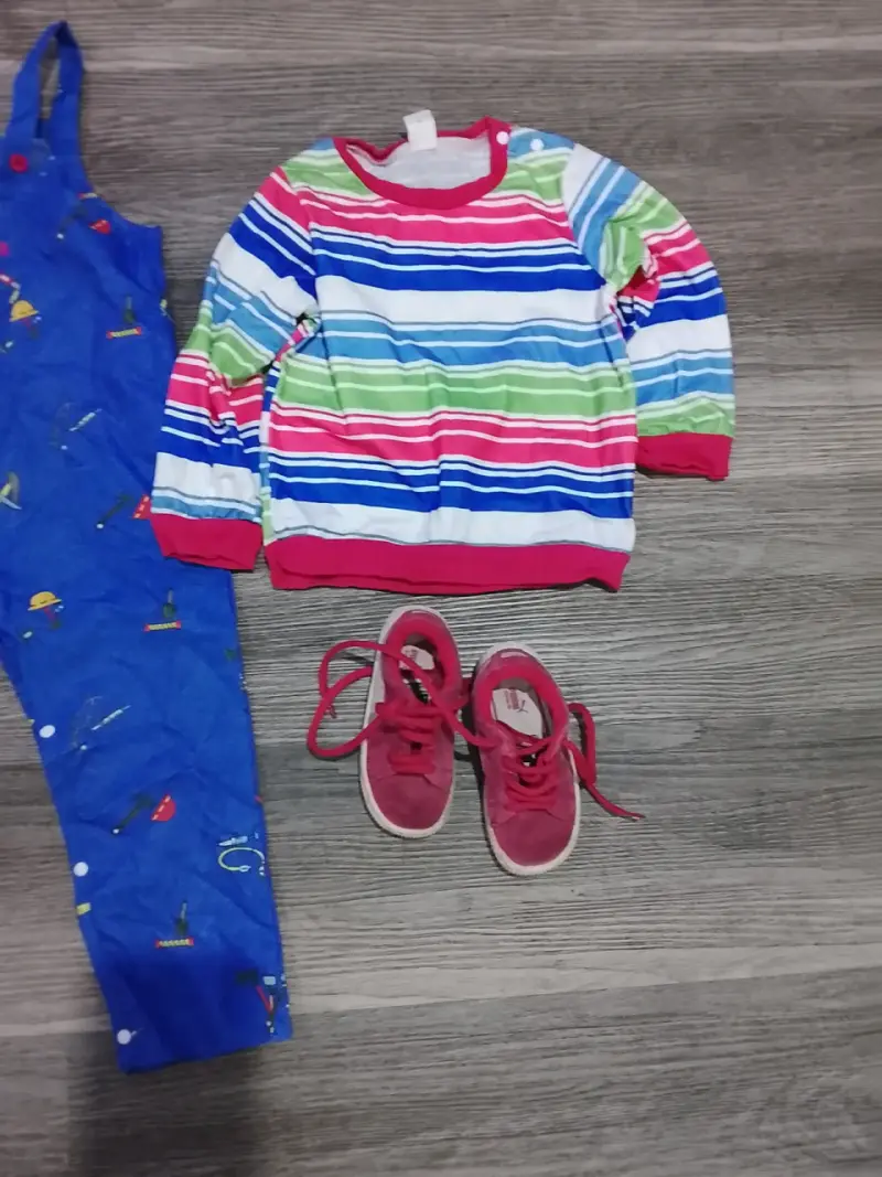 Conjunto infantil con jardineras traje de chuky - 3