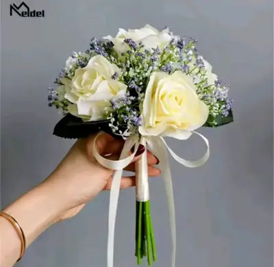 Ramo de flores artificiales - miniatura 1