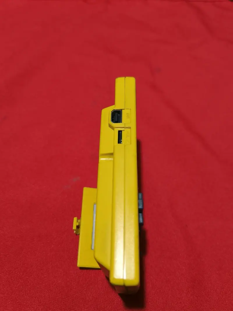Game Boy Pocket amarillo - 6