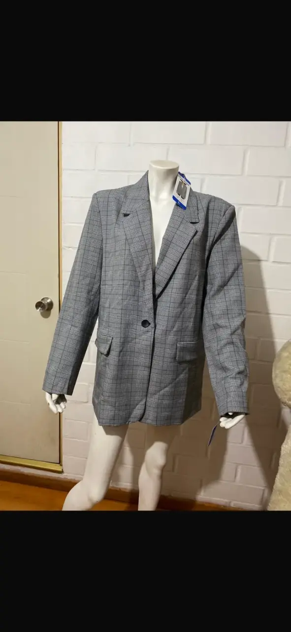 Chaqueta beige con forro de lana - 2