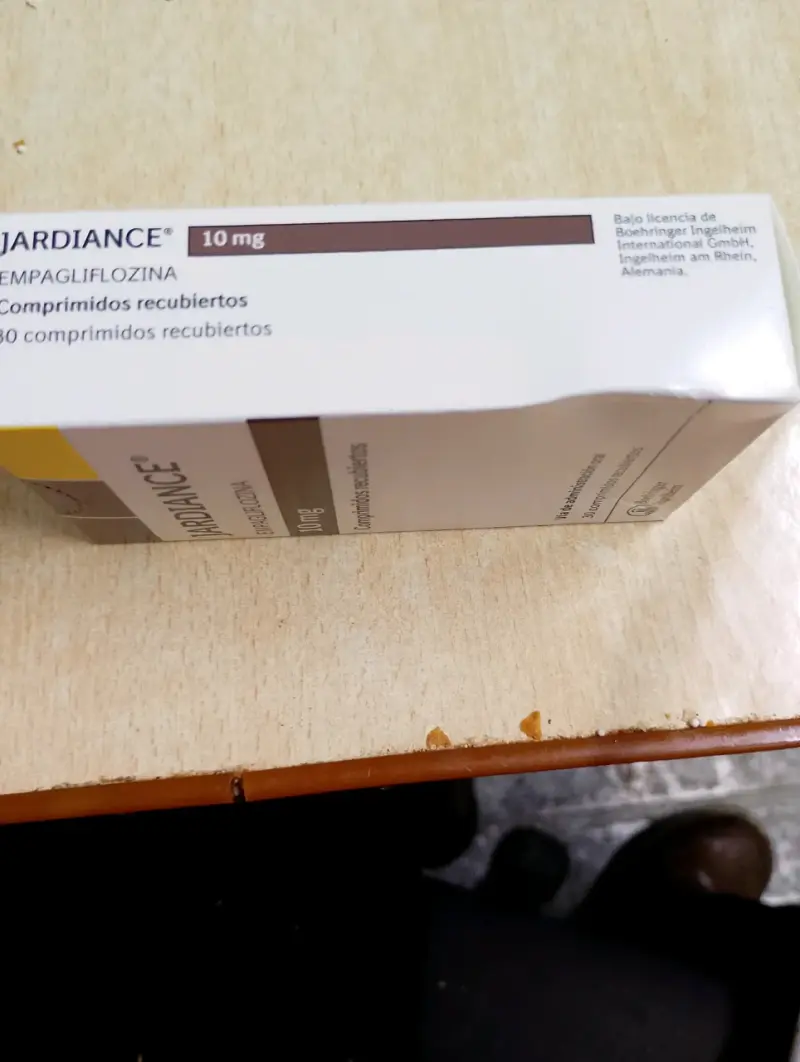 3. Cajas de Jardinance 10 mg - 10