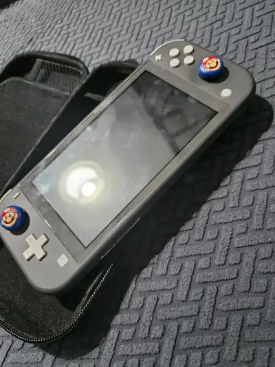 Consola Nintendo Switch Lite - miniatura 2