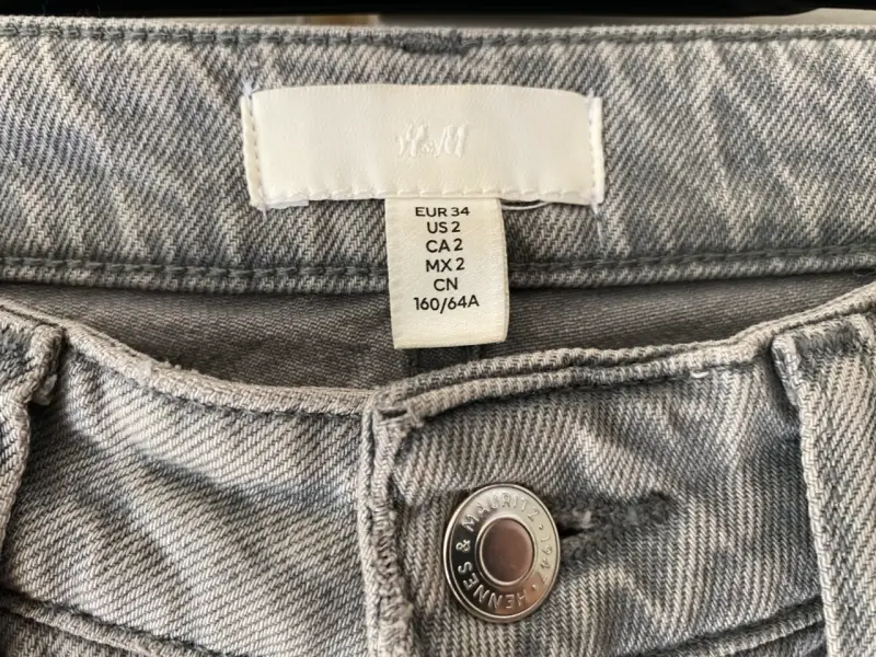 Jeans gris anchos de mujer - 2