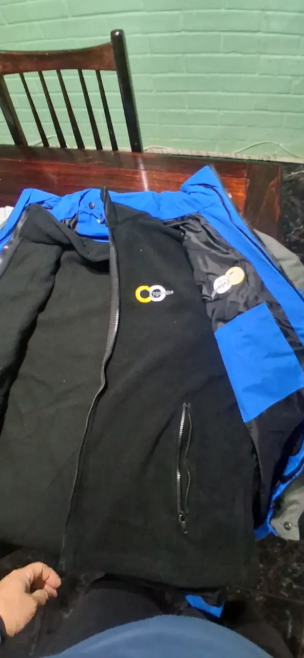 Chaqueta impermeable con polar desmontable azul y - 6