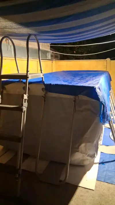 Piscina desmontable con escalera Avenli - miniatura 1
