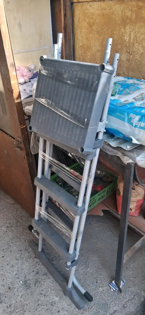 Piscina desmontable con escalera Avenli - 5