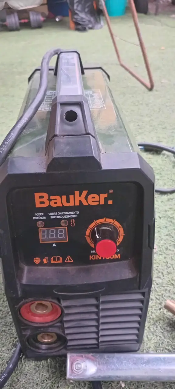 Maquina de soldar bauker - 4