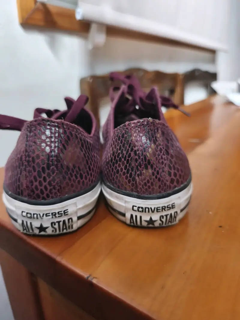 Zapatillas burdeo converse - 3