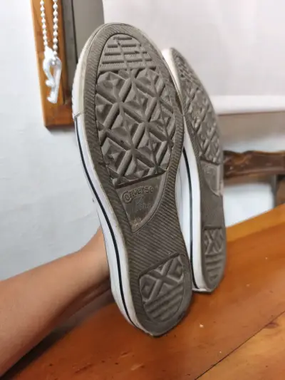 Zapatillas burdeo converse - miniatura 5