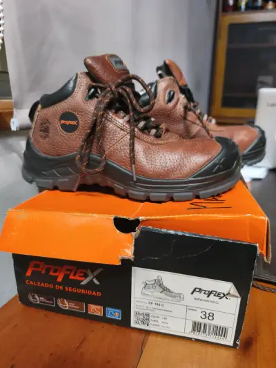 Botas de seguridad Proflex café - miniatura 1