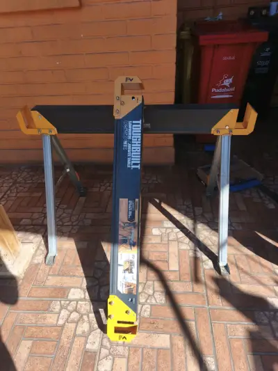 Caballete/mesa de trabajo portátil Toughbuilt - miniatura 2