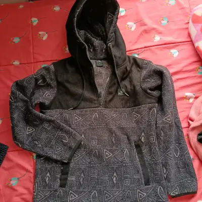 Polerón con capucha estampado gris - miniatura 1