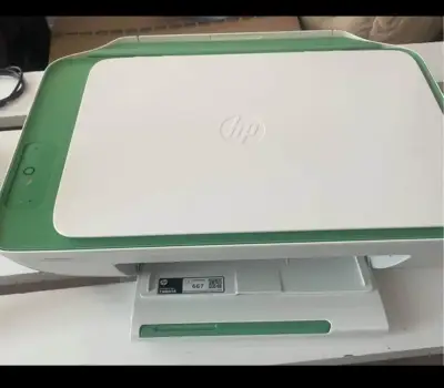 Impresora multifuncional HP blanca - miniatura 3