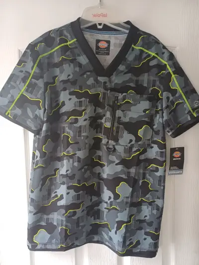 Polera médica Disney - miniatura 3