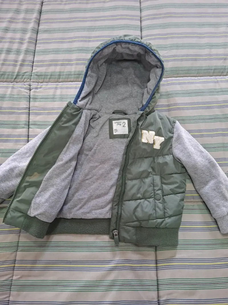 Chaqueta con capucha verde infantil - 2