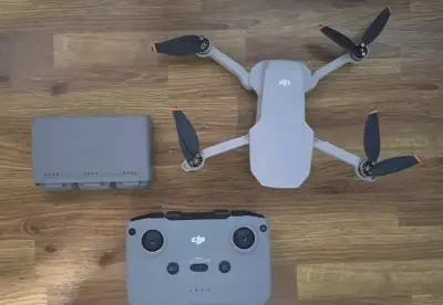 DJI Mini 2 Fly More Combo - miniatura 3