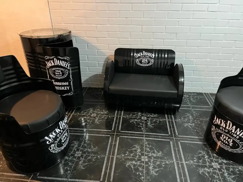 Set de muebles Jack Daniel's - 2