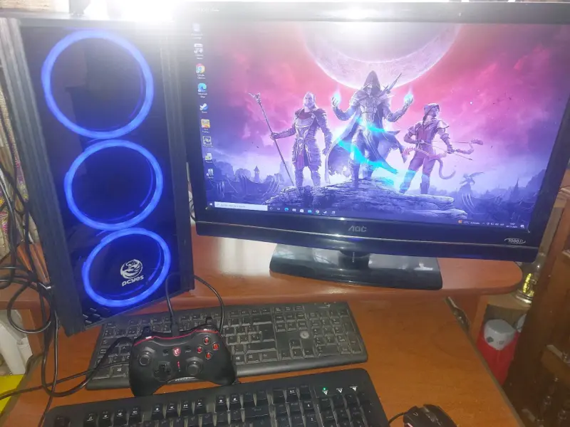 PC con AMD Ryzen 5 3500X y 16GB RAM - 3