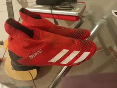 Zapatillas deportivas rojas Predator - miniatura 1