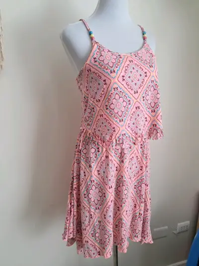 Vestido rosa estampado veraniego - miniatura 2