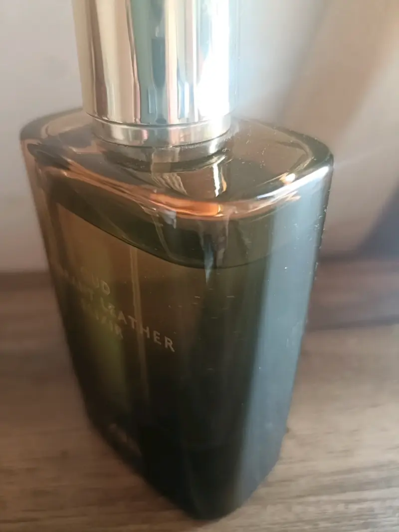 Perfume Oud Vibrant Leather Elixir - 2