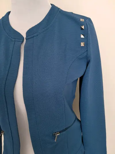 Chaqueta, blazer azul con apliques - miniatura 2