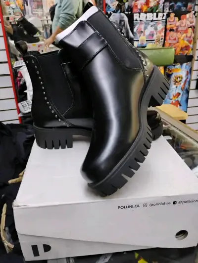Botines negros de cuero Pollini - miniatura 1